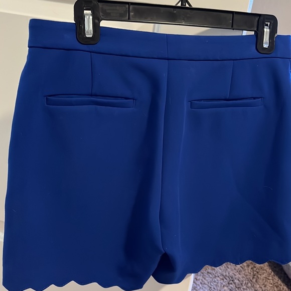 Banana Republic royal blue shorts, zip and button closure, generous pockets! - Picture 2 of 4